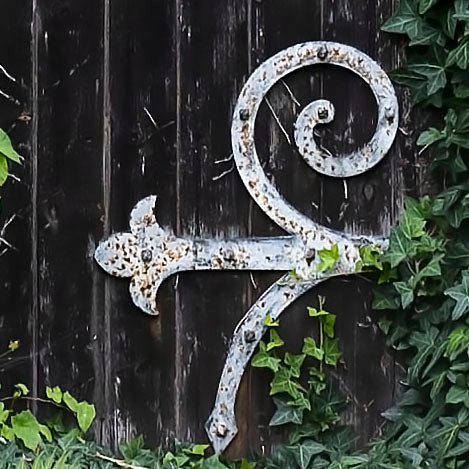 Door to Secret Garden